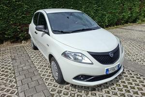 Lancia Ypsilon GPL