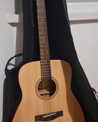 🎸 Chitarra Acustica Yamaha – Nuova Mai Utilizzata