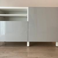 Mobile con due ante e due vani