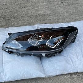 Faro sinistro LED Ford Kuga LV4B-13E015-CE