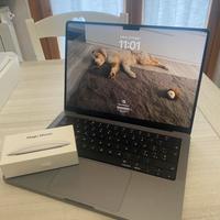 MacBook Pro 14”