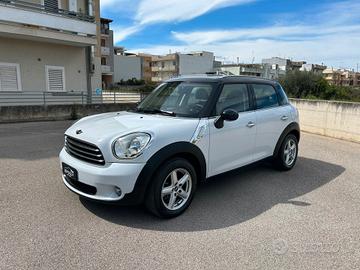 Mini Cooper D Countryman 1.6 2011