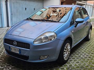 fiat grande punto benzina 129 mila kilometri 