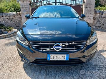 Volvo V60 D3 Geartronic Momentum