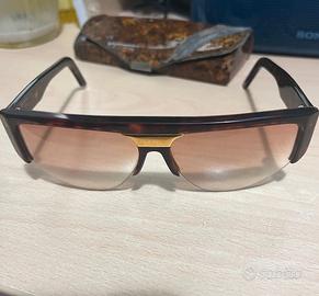 Occhiali da sole donna – stile e protezione UV