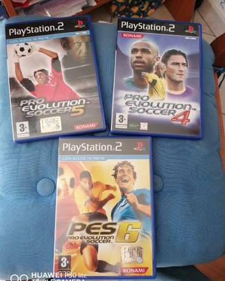 Lotto 3 giochi calcio Playstation II
