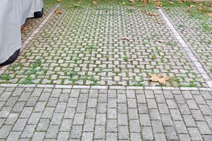 Posto con cancello e lucchetto -zona Settecamini-