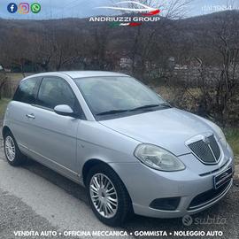 Lancia Ypsilon 1.2 Platino