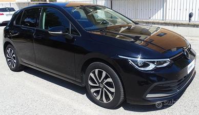 VOLKSWAGEN Golf 2.0 TDI 150 CV DSG SCR Active