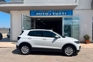 Volkswagen T-Cross 1.6 TDI SCR Style BMT