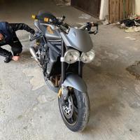 Triumph Speed Triple 1050 - 2009