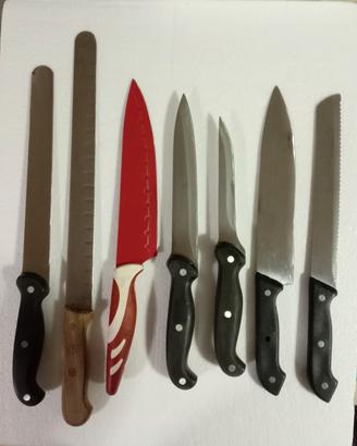 Set di 7 coltelli da cucina