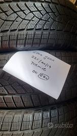 Pneumatici invernali 225/40/19