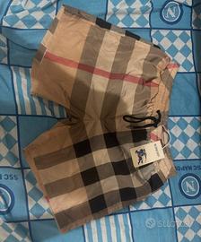 Costume burberry