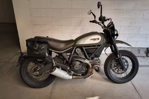 Ducati scrambler Urban enduro