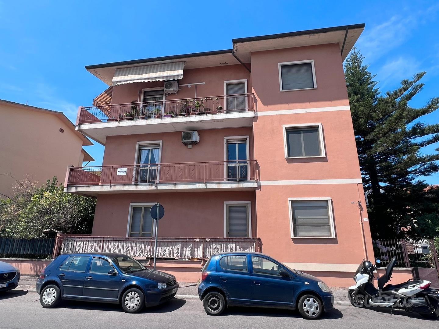 Quadrilocale con cantina e porzione di cortile - Vista 3