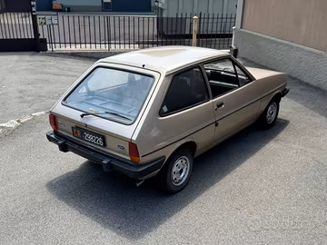 Ford Fiesta 900 Mk1 (1982) - ASI - Targhe Original