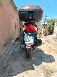 Scooter Kimco People S 200