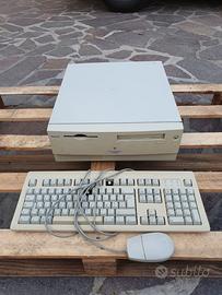 Apple Power Macintosh 4400/220 + Mouse e Tastiera