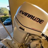 Motore fuoribordo EVINRUDE E-TEC