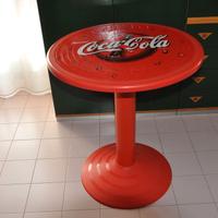 Tavolino coca-cola