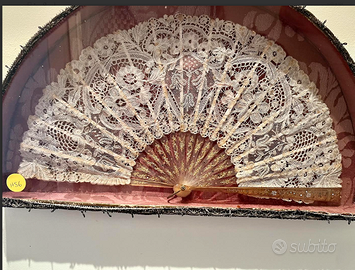 PREZIOSOventaglioMERLETTOanticoPRIMI900inTECAvetro