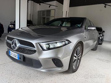 Mercedes-benz A 250 e hybrid EQ Premium