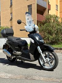 Aprilia Scarabeo 250 Iniezione 2008 Bauletto !!