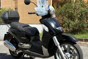 Aprilia Scarabeo 250 Iniezione 2008 Bauletto !!