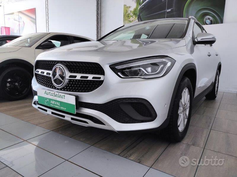 Mercedes-Benz Gla 2023 photo 2
