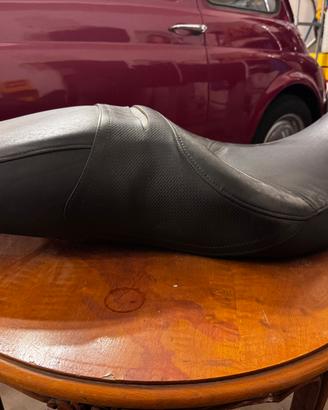 Sella originale harley davidson  road king 103