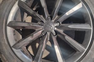 4 cerchi Audi 19 piu gomme termiche 