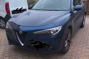 Alfa Romeo Stelvio 2.2 t - Q4  210cv automatica