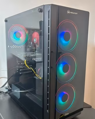PC Gaming Ryzen 7 3700X/GTX1660+monitor e tastiera