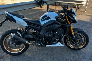 Yamaha FZ8 2013 no ABS