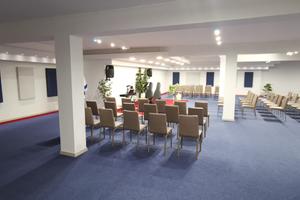 Ampio locale trecastagni