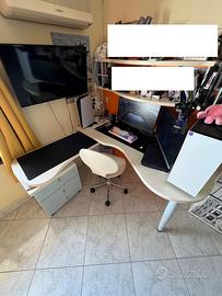 Scrivania apribile con cassetti