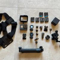 Gopro Hero piu accessori e 5 batterie aggiuntive