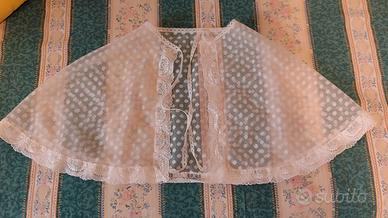 Mantellina da pettine (o da toilette) bianca