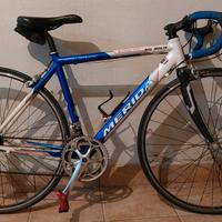 bici da corsa MERIDA