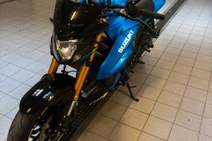Suzuky gsx-s YUGEN CARBON