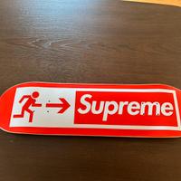 SUPREME SKATEBOARD
