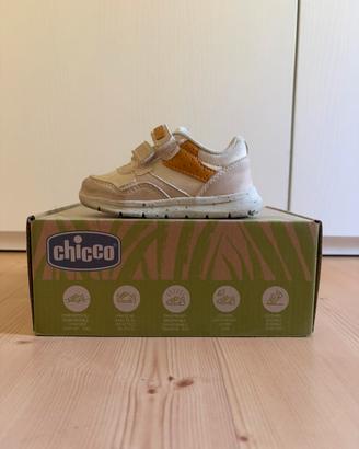 Scarpe Chicco per neonato taglia 22