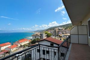 Appartamento Panoramico a Pizzo (VV)