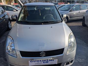 SUZUKI Swift 1.3 4x4 5p. GL