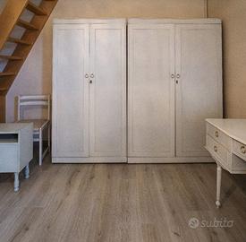 2 Armadi Bianchi Camera da letto 
