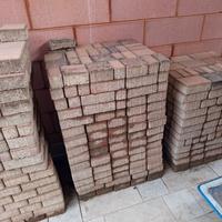 Autobloccanti tre misure