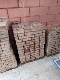 Autobloccanti tre misure