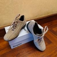 Scarpe in camoscio Geox 