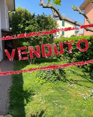 Appartamento di 142 m² con 4 locali e box auto a M